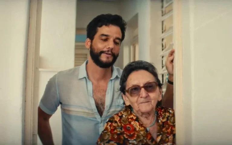 Kleber Mendonça Filho agradece o apoio a “O Agente Secreto”