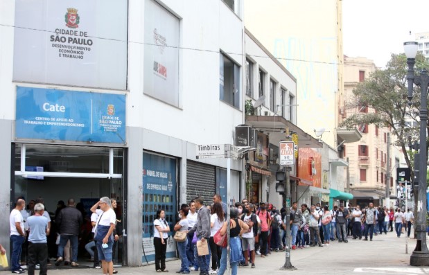 Unidades do Cate oferecem mais de 3 mil vagas de emprego nesta semana